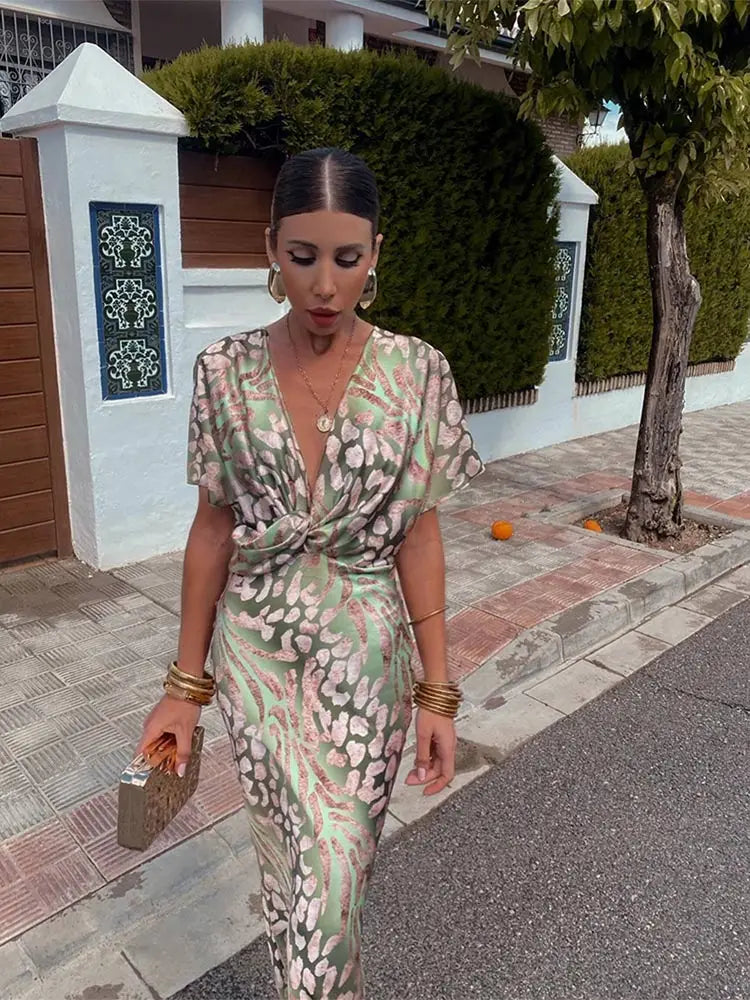 Moda Amalia Emmeline Midi Dress Copper